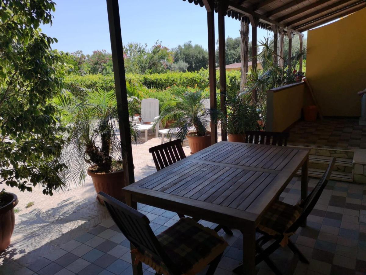 Xenia Garden 2 Apartment Avola Exterior photo